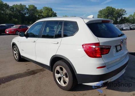 2011 BMW X3 xDrive28I z USA, uszkodzony, nr VIN 5UXWX5C52BL708230